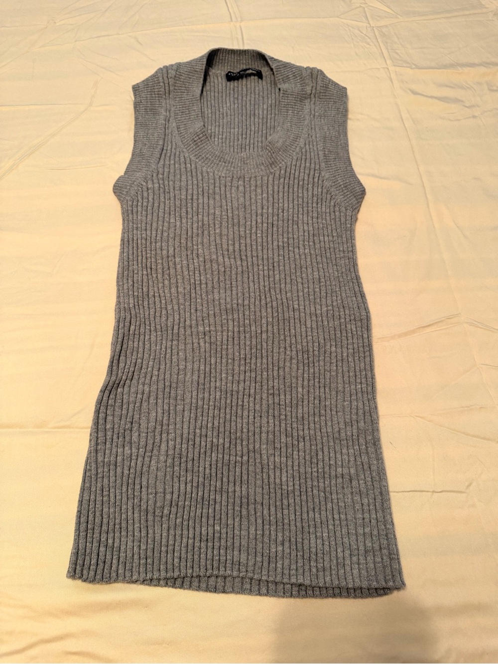 Banana Republic 100% Merino Wool Ribbed Sleeveless Tank - Gray